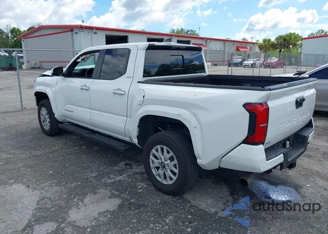 2024 Toyota Tacoma Sr5 2Wd z USA, uszkodzony, nr VIN 3TYKB5FN4RT001038